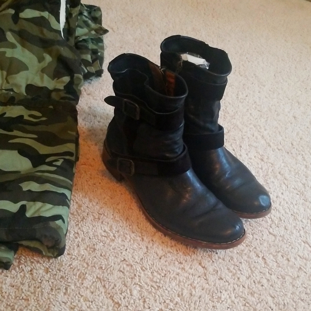 Paul green munchen ankle boots size 35 or 5